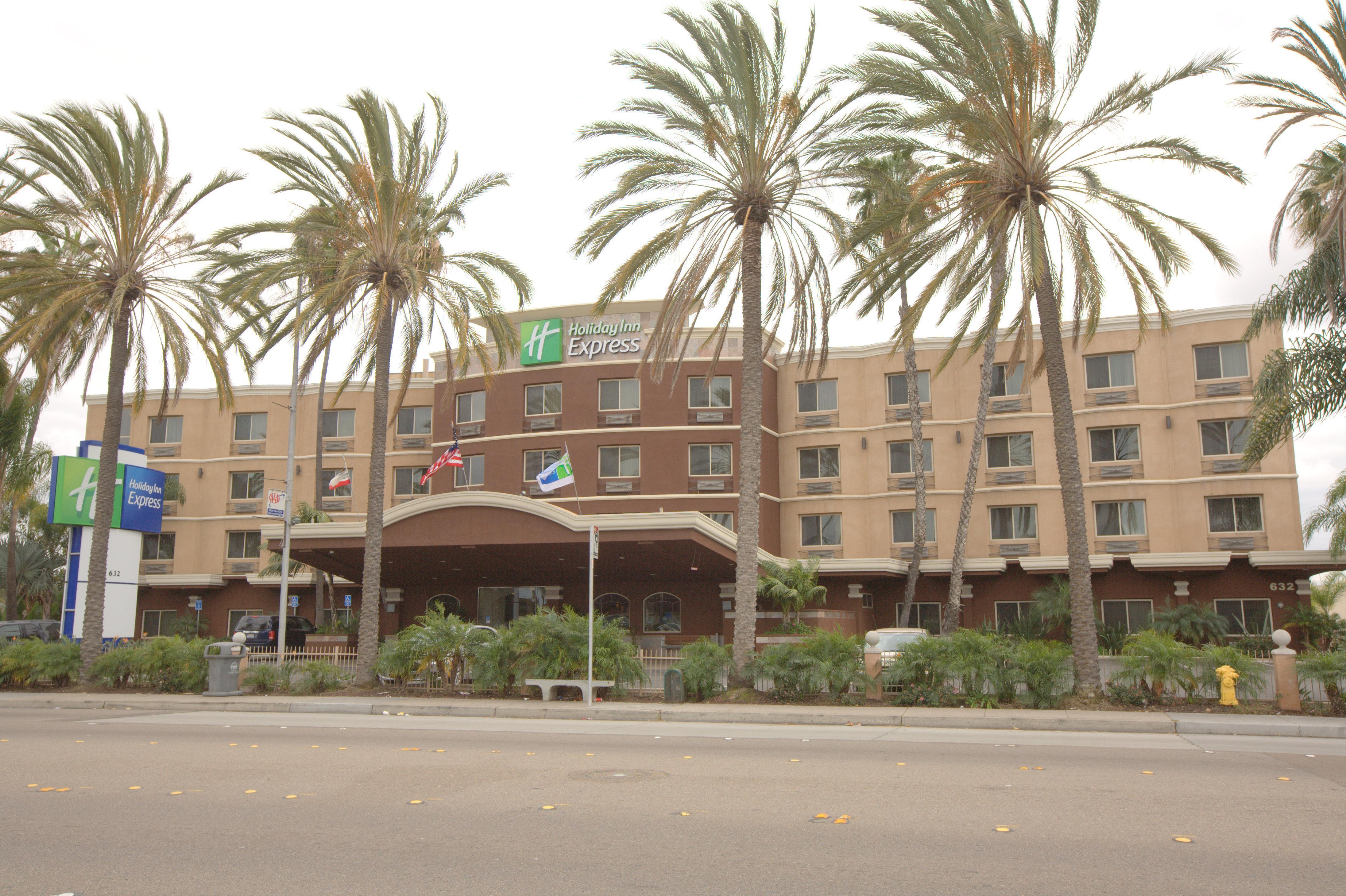 Holiday Inn Express San Diego South - Chula Vista By Ihg Exterior foto