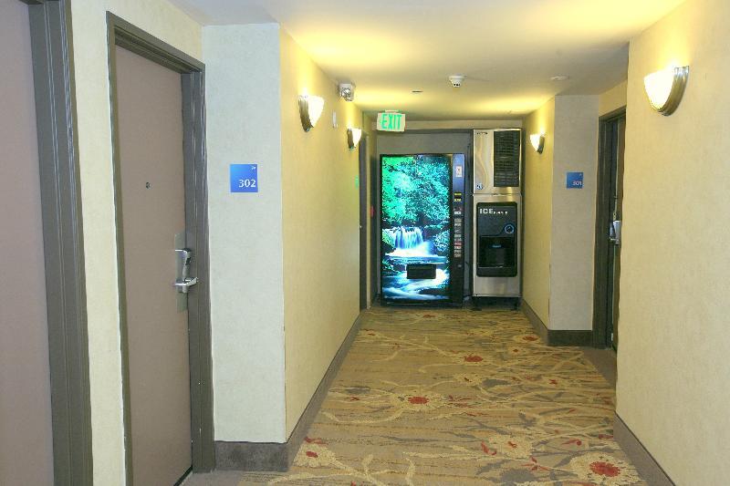 Holiday Inn Express San Diego South - Chula Vista By Ihg Exterior foto
